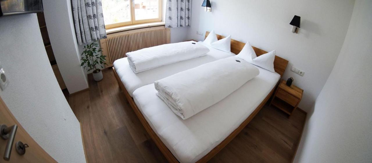 Bio Apartment - Der Steinadler Umhausen Kültér fotó