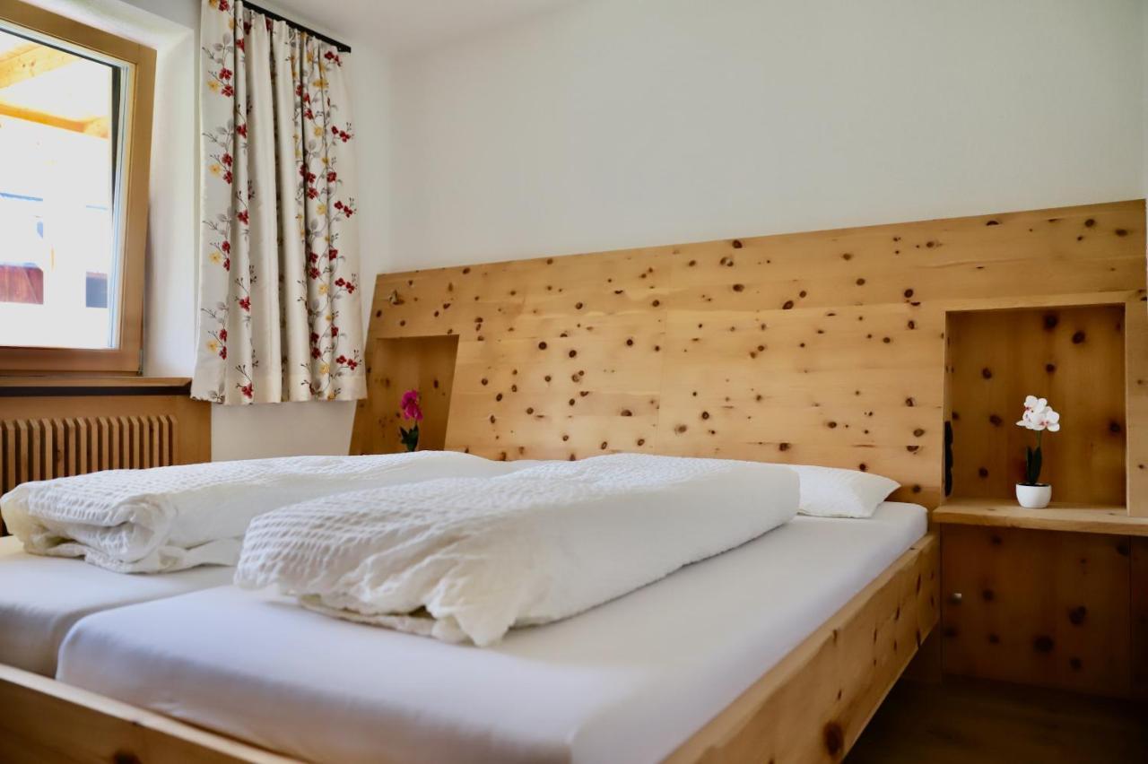 Bio Apartment - Der Steinadler Umhausen Kültér fotó